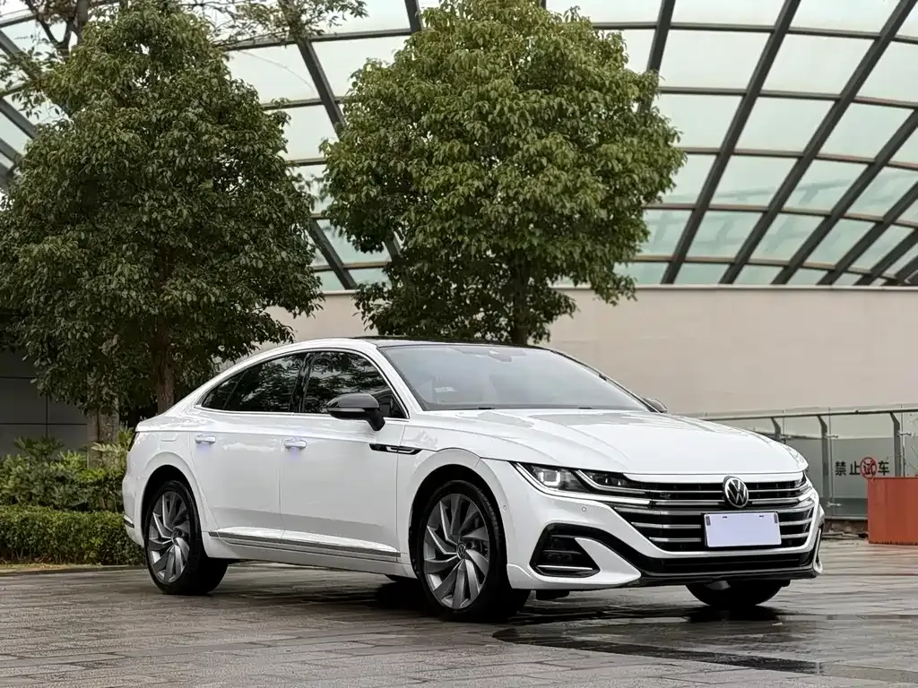 Volkswagen CC 2022 из CN, фото 3