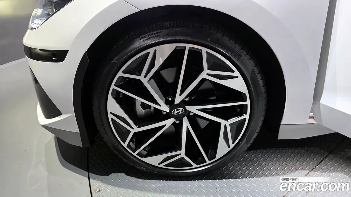 Hyundai Ioniq6 — фото 5