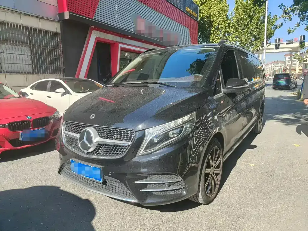 Mercedes-Benz V-Class 2022 из CN, фото 1