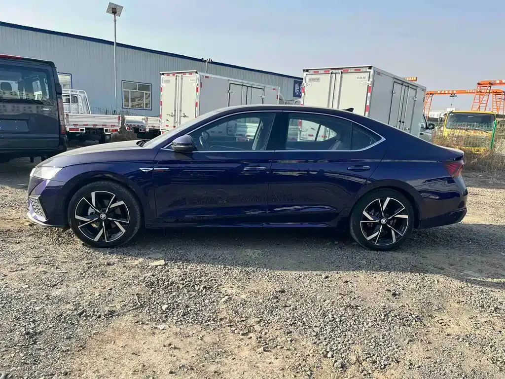 Skoda Octavia 2021 из CN, фото 2