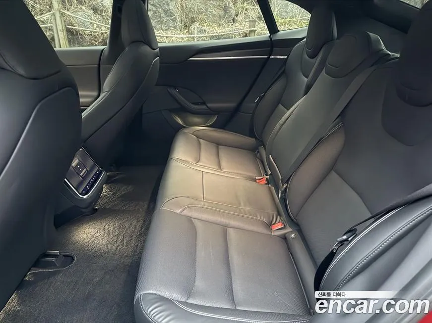 Tesla Model S 2023 из KR, фото 7