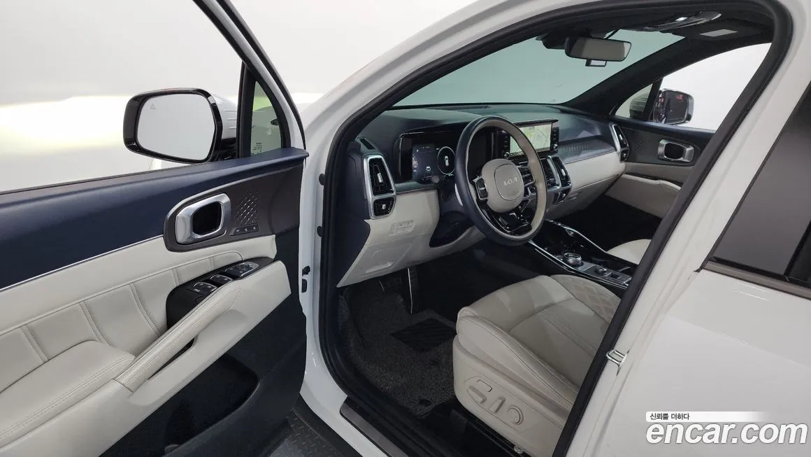 Kia Sorento — фото 10