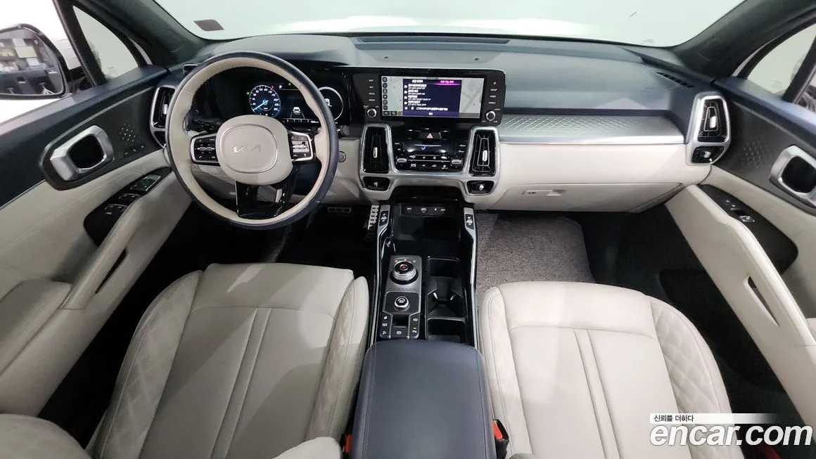 Kia Sorento — фото 7