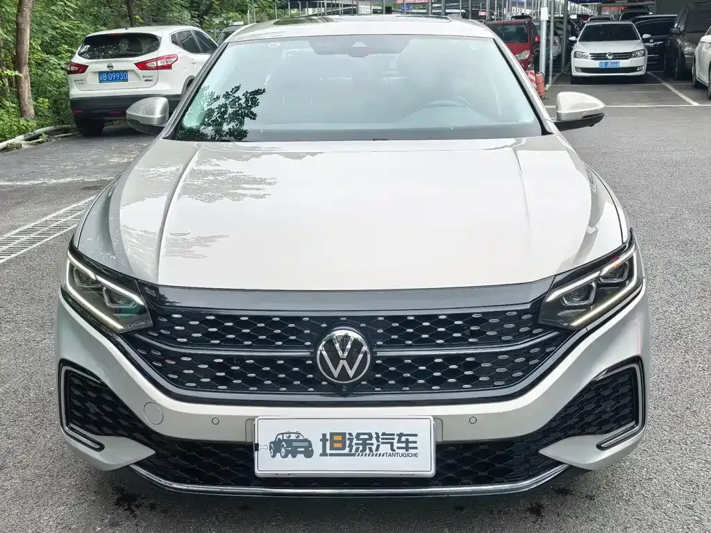 Volkswagen Passat 2021 из CN, фото 3