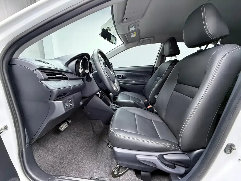 Toyota Yaris L 2022 из CN, фото 7