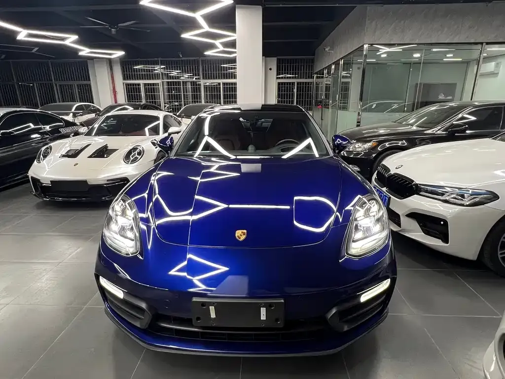 Porsche Panamera 2021 из CN, фото 2