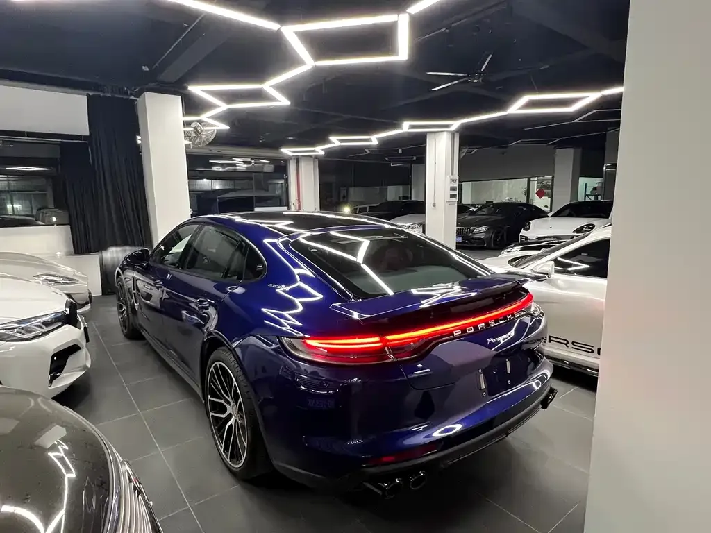 Porsche Panamera 2021 из CN, фото 3