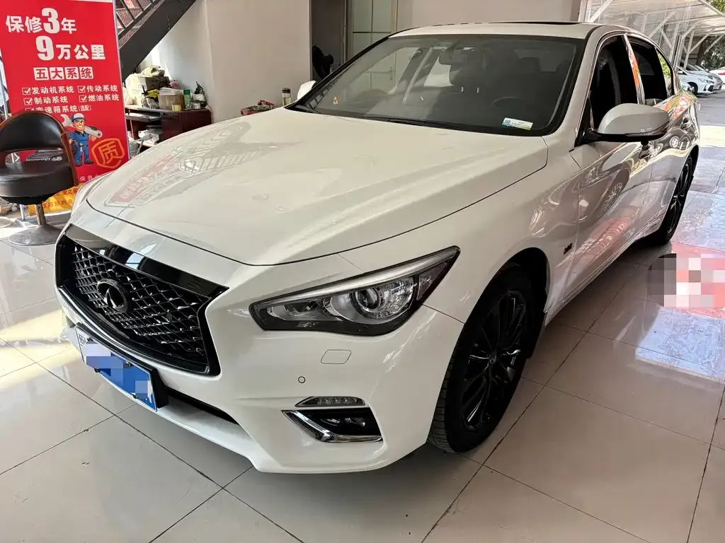 Infiniti Q50L 2021 из CN, фото 1