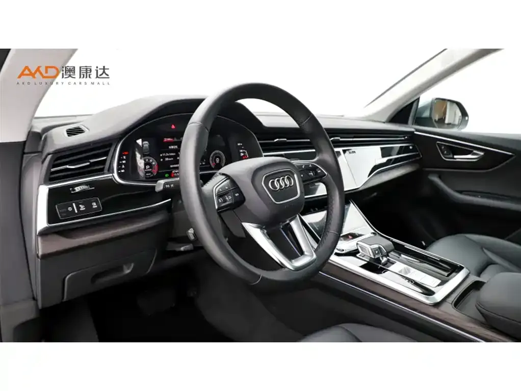 Audi Q8 2021 из CN, фото 6