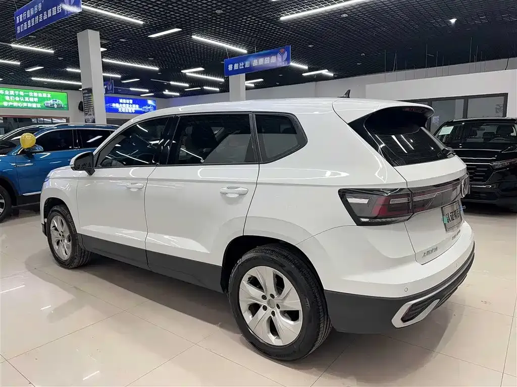 Volkswagen Tharu 2024 из CN, фото 4