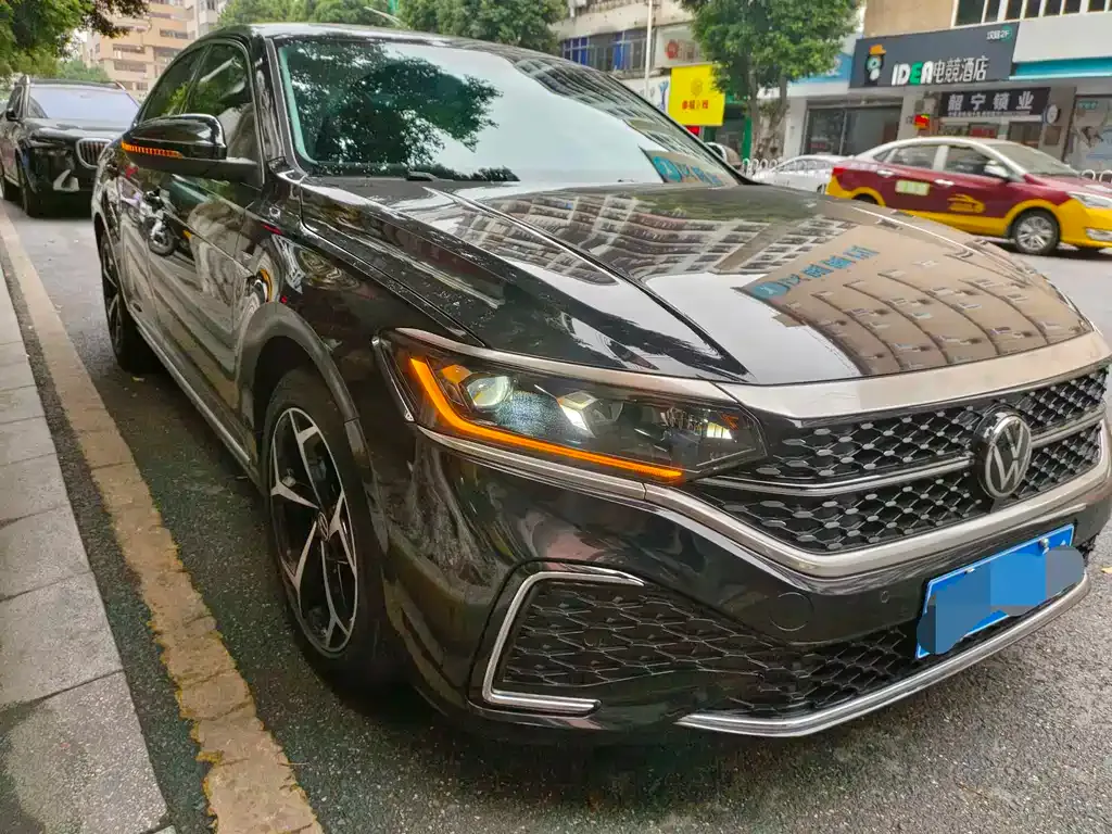 Volkswagen Passat 2025 из CN, фото 3