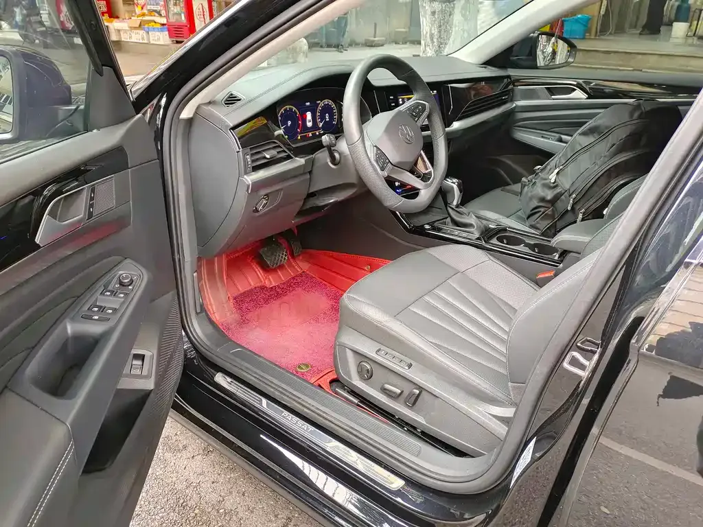 Volkswagen Passat 2025 из CN, фото 5