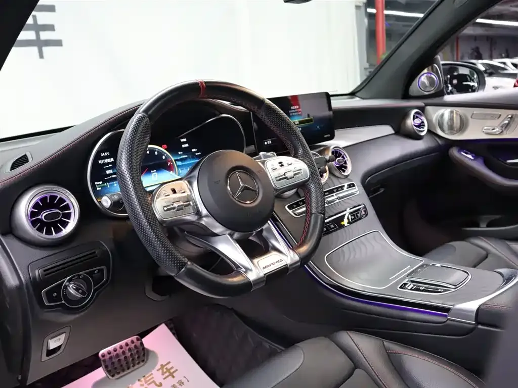 Mercedes-Benz GLC Coupe AMG — фото 7