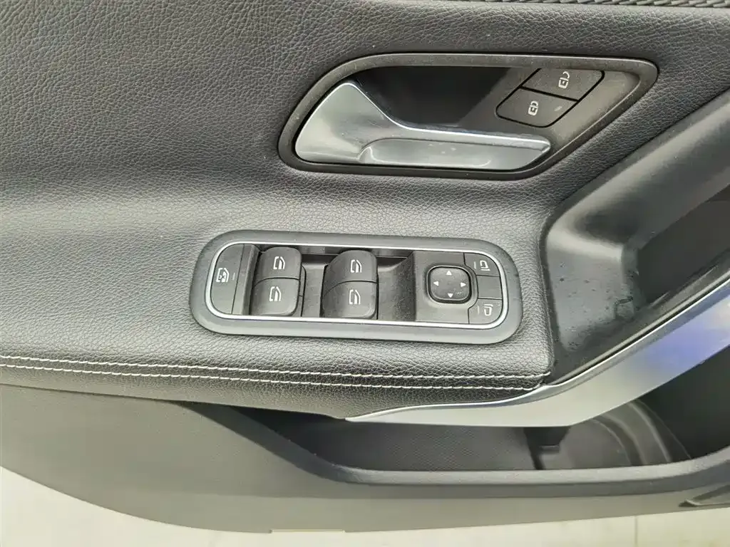 Mercedes-Benz A-Class 2021 из CN, фото 9