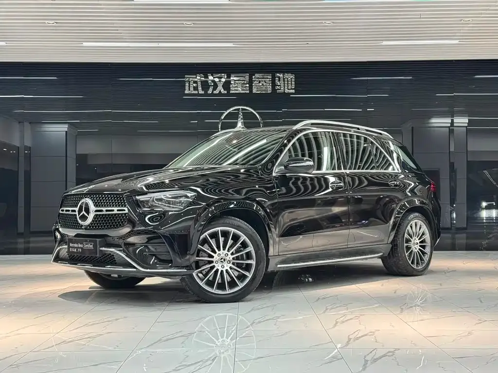 Mercedes-Benz GLE — фото 1