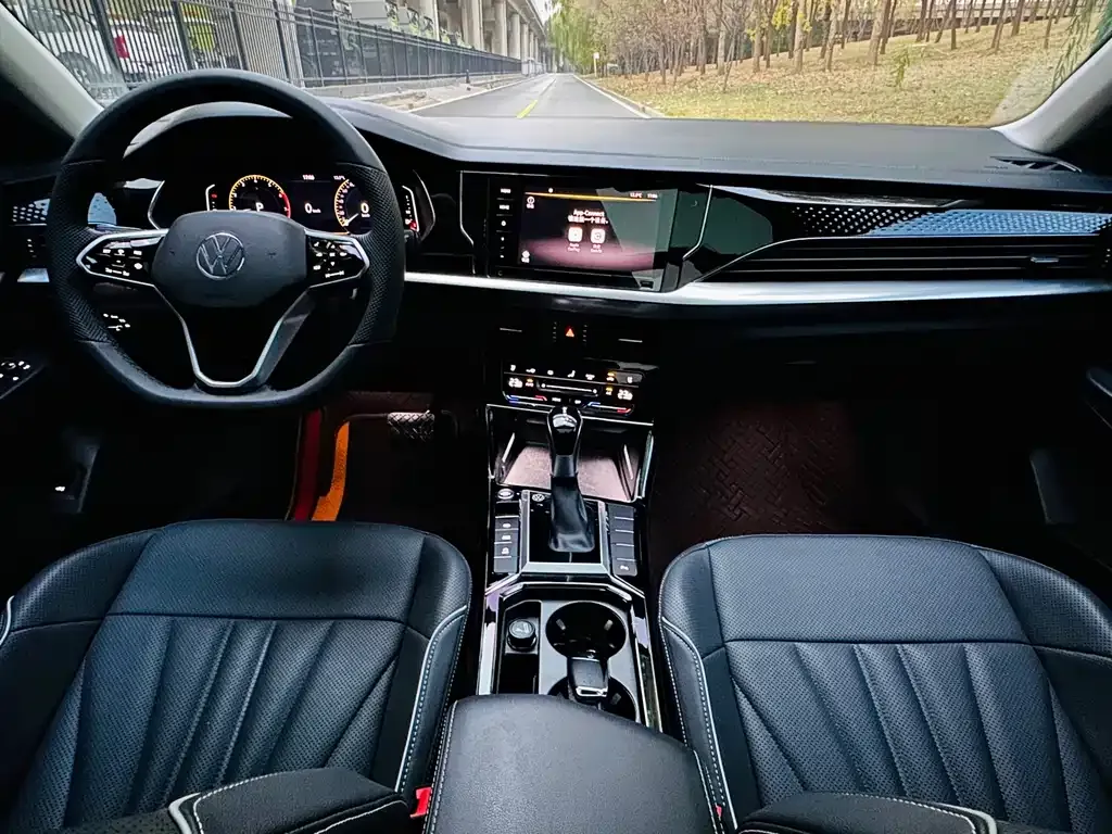 Volkswagen Passat — фото 6