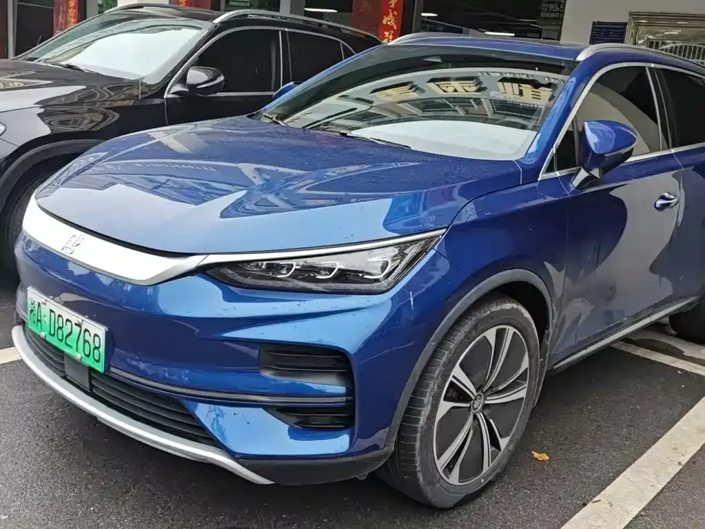 BYD Tang New Energy — фото 1