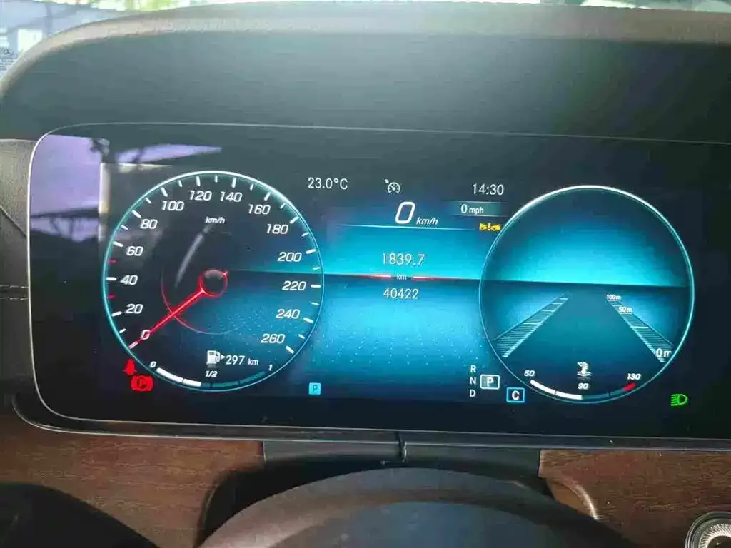 Mercedes-Benz E-Class 2023 из CN, фото 5