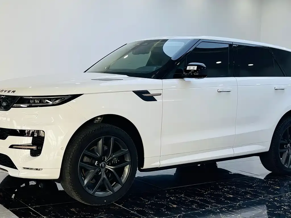 Land Rover Sport 2024 из CN, фото 1