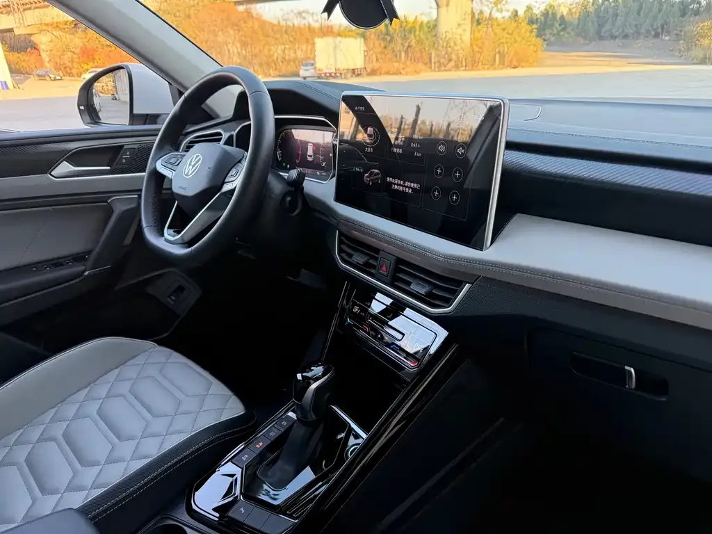 Volkswagen Tayron 2022 из CN, фото 10