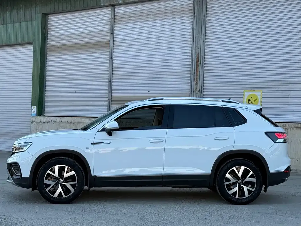 Volkswagen Tayron 2022 из CN, фото 4