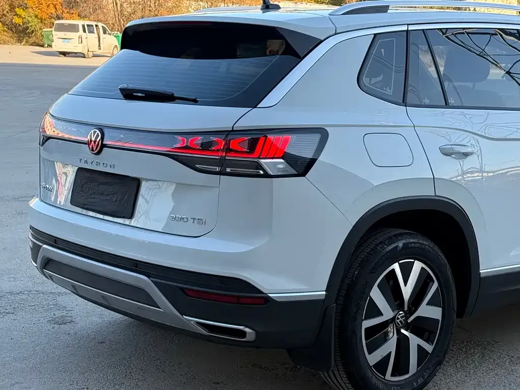 Volkswagen Tayron 2022 из CN, фото 8