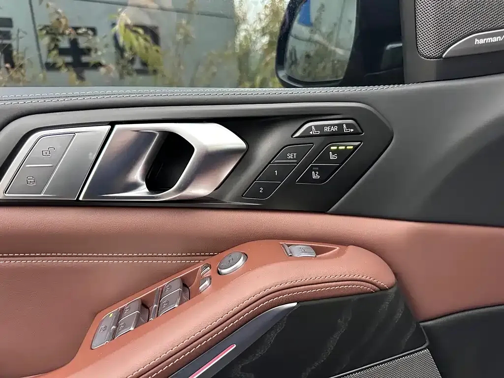 BMW X7 2022 из CN, фото 5