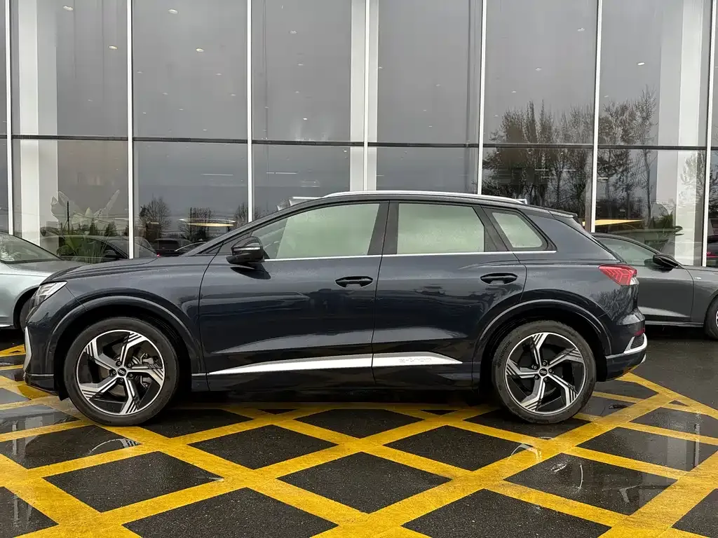 Audi Q4 e-tron 2023 из CN, фото 4