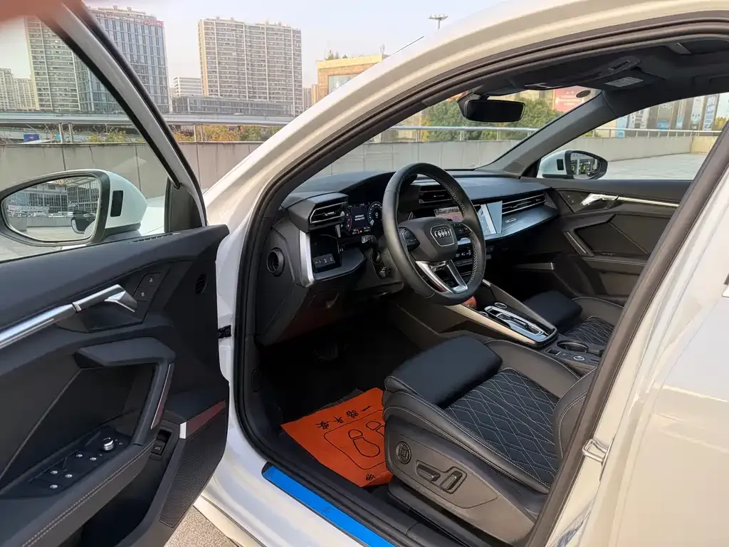 Audi A3 2025 из CN, фото 4