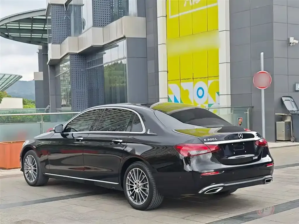Mercedes-Benz E-Class 2022 из CN, фото 6