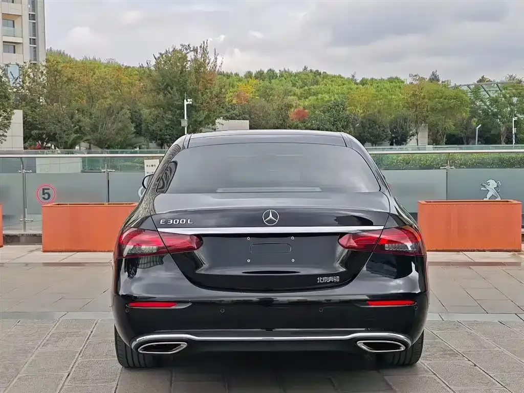 Mercedes-Benz E-Class 2022 из CN, фото 7