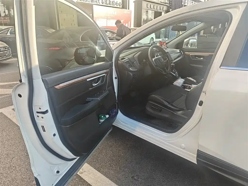 Honda CR-V 2022 из CN, фото 2