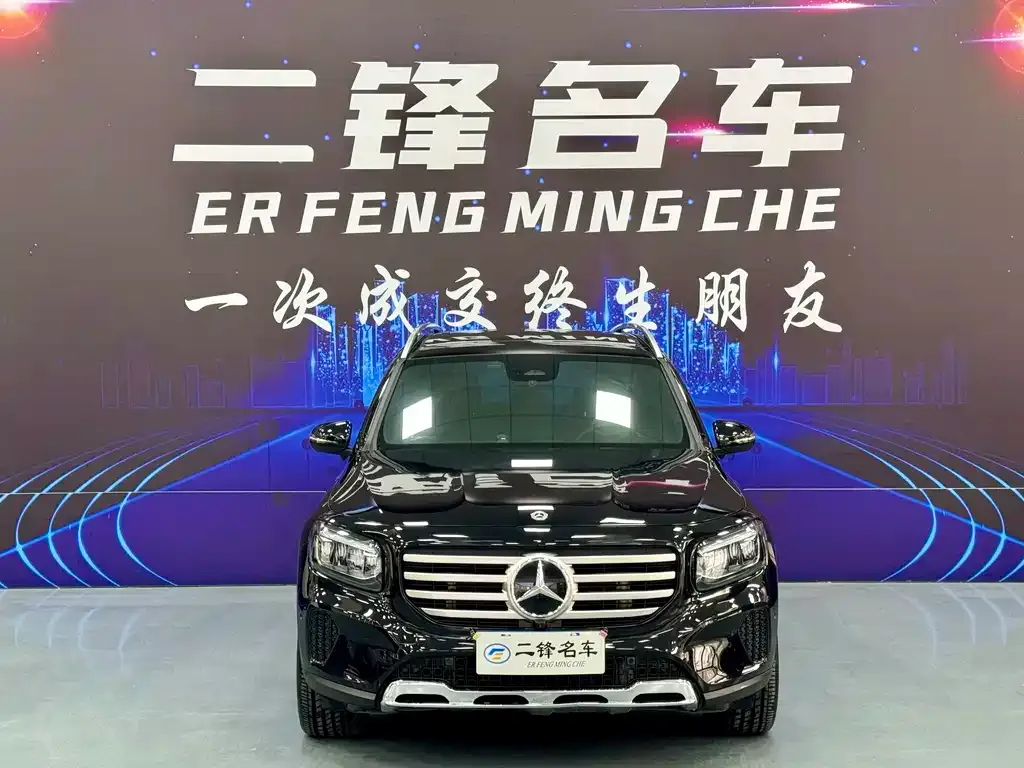 Mercedes-Benz GLB — фото 2