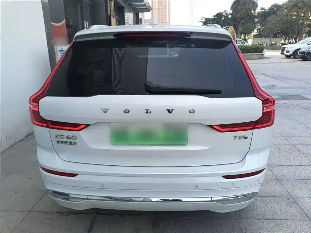 Volvo XC60 PHEV 2024 из CN, фото 6