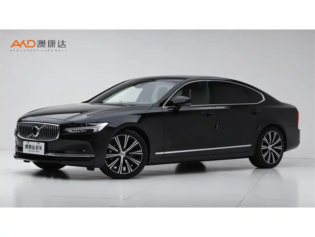 Volvo S90 — фото 1