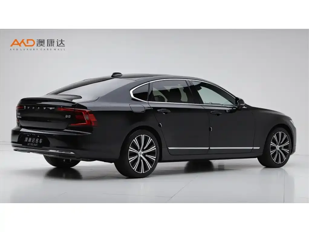 Volvo S90 — фото 3