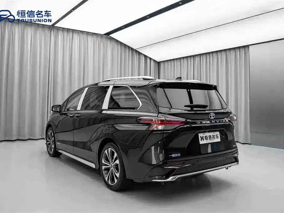 Toyota Granvia 2024 из CN, фото 7