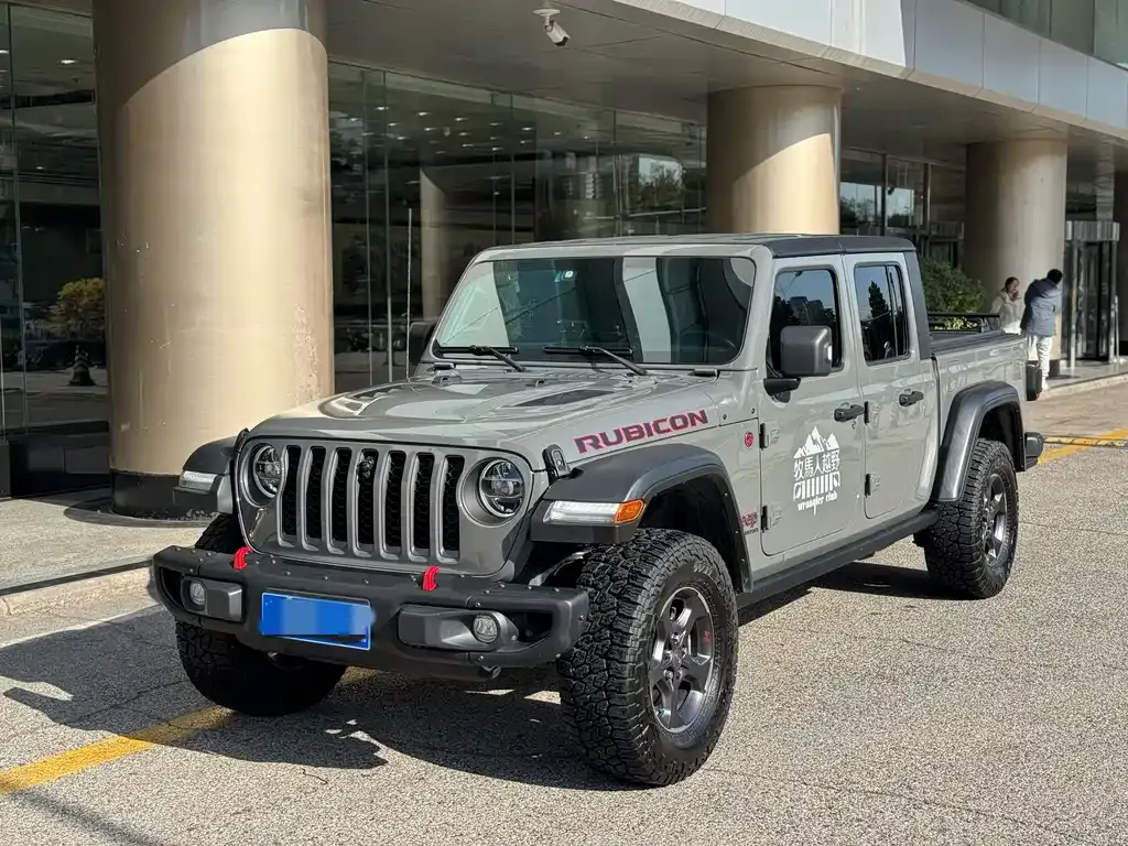 Jeep Gladiator 2023 из CN, фото 1