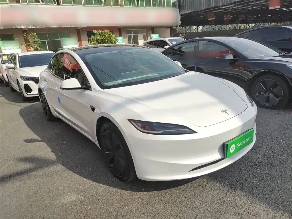 Tesla Model 3 2024 из CN, фото 4