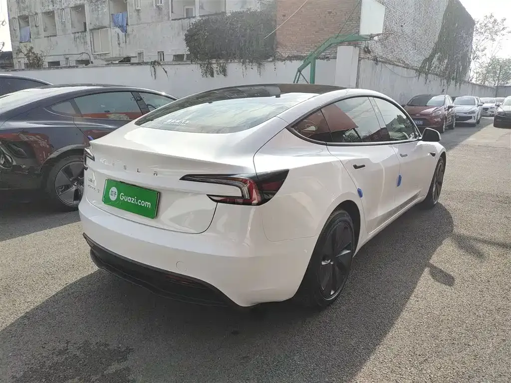 Tesla Model 3 2024 из CN, фото 7