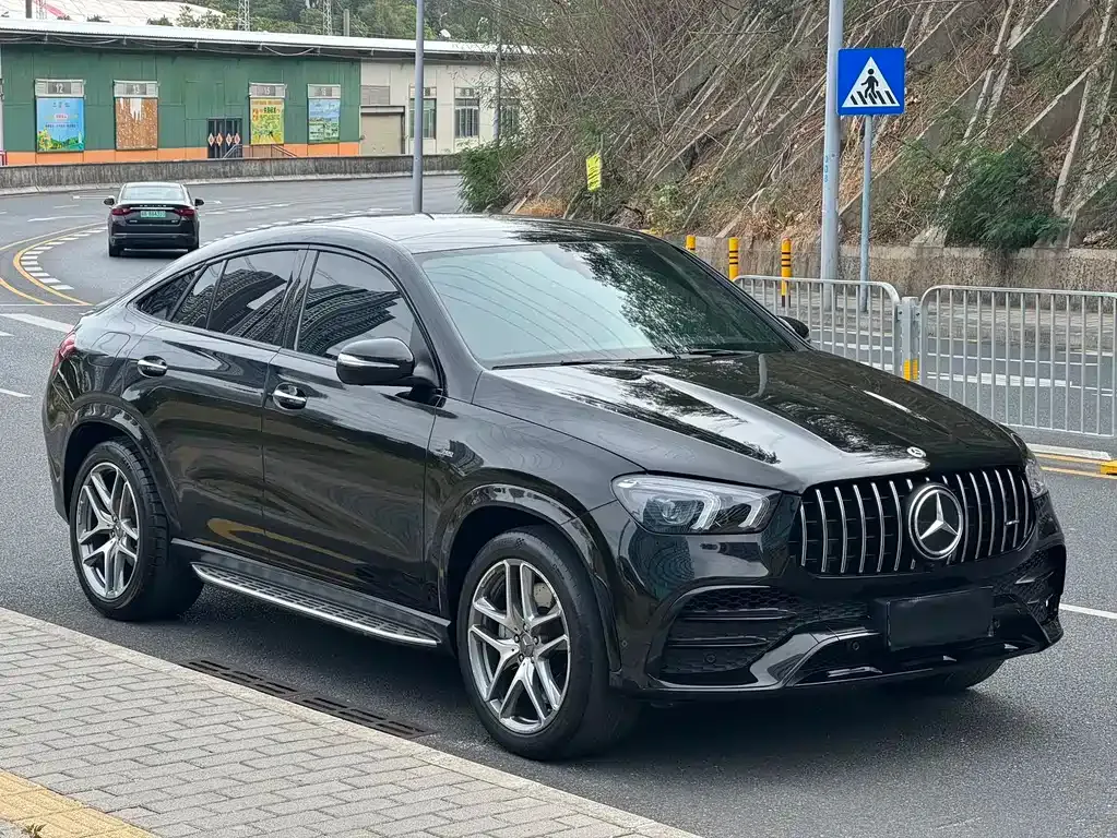 Mercedes-Benz GLE Coupe AMG — фото 3