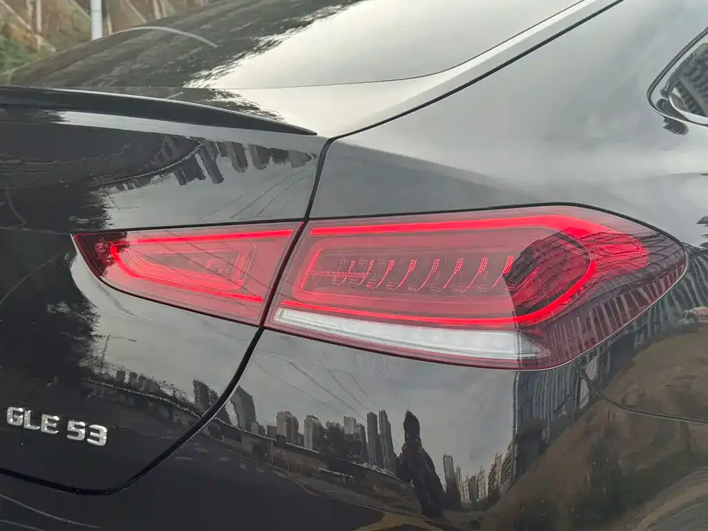 Mercedes-Benz GLE Coupe AMG — фото 9