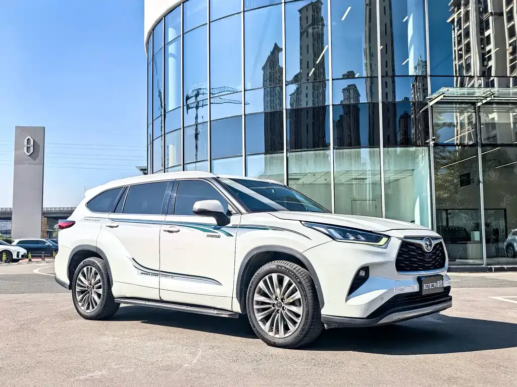 Toyota Highlander 2021 из CN, фото 3