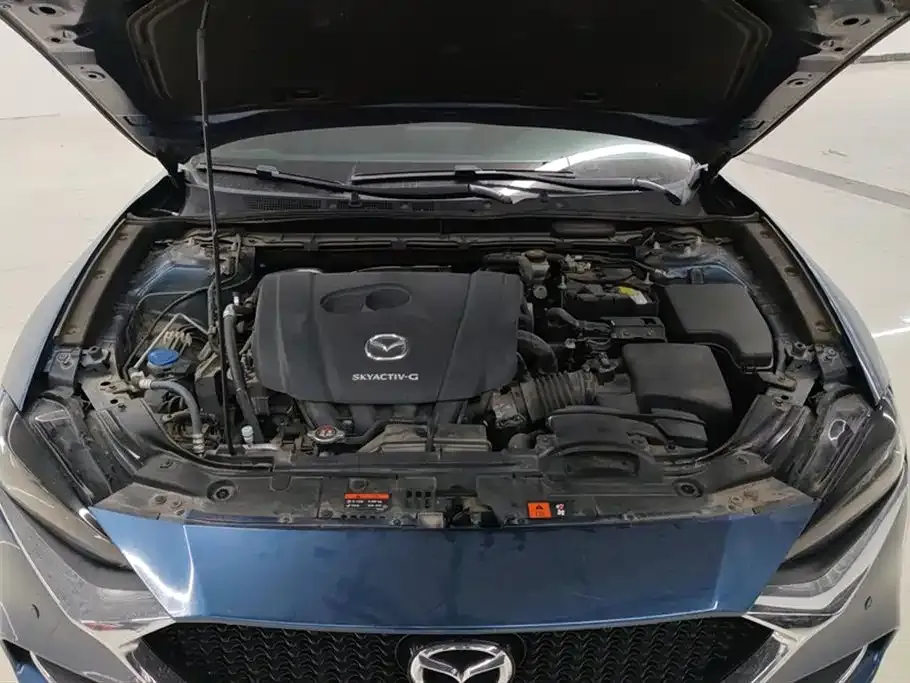 Mazda CX-4 — фото 10