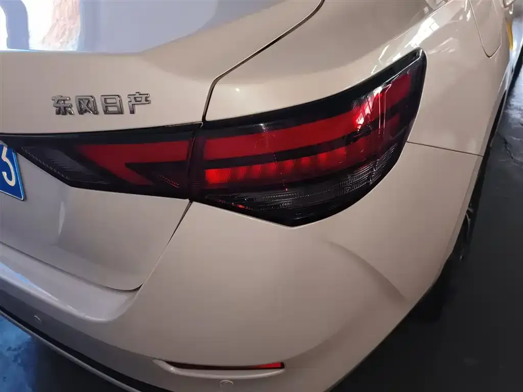 Nissan Sylphy 2023 из CN, фото 8