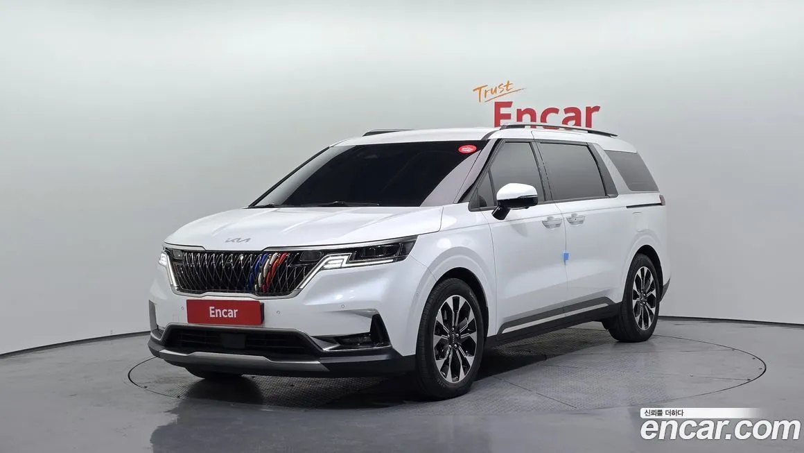 Kia Carnival 2023 из KR, фото 1