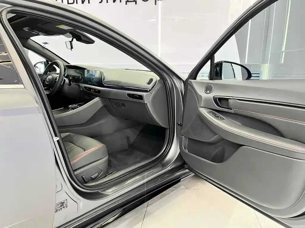 Hyundai Sonata 2024 из CN, фото 10