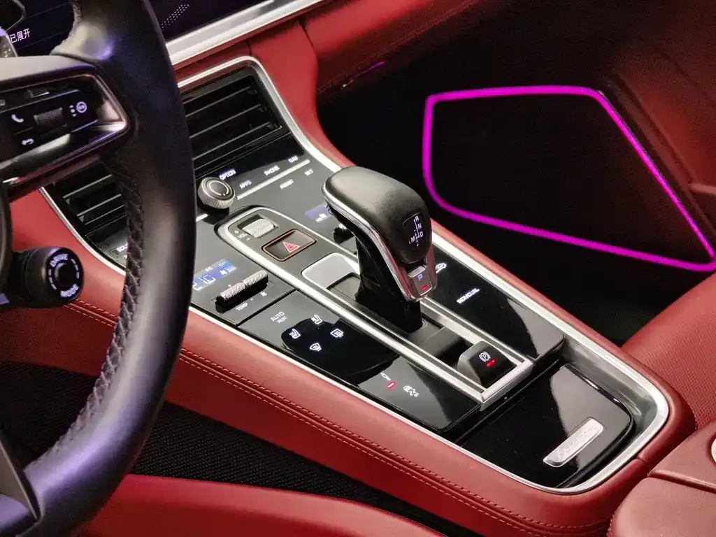 Porsche Panamera Hybrid 2023 из CN, фото 8