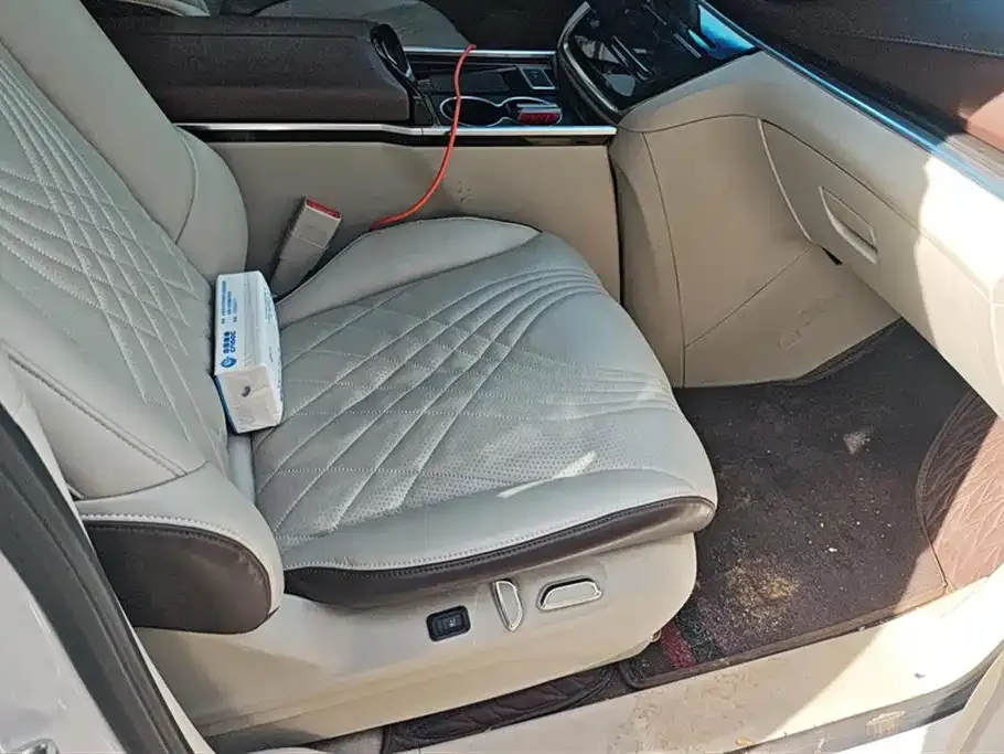 Buick GL8 2022 из CN, фото 8