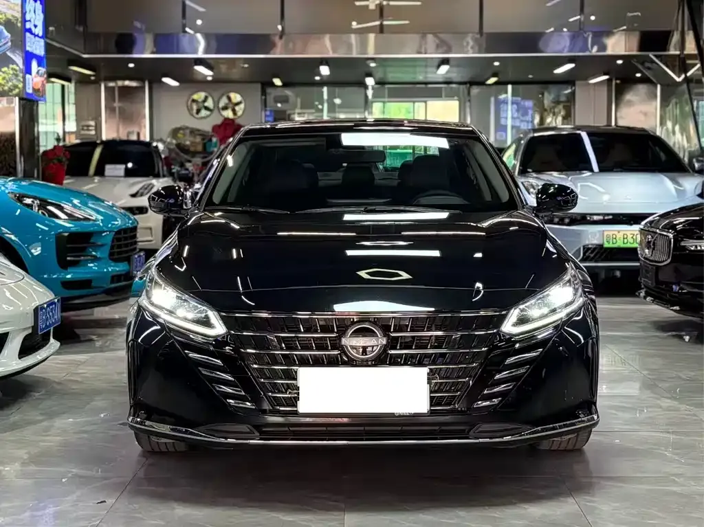 Nissan Teana — фото 2
